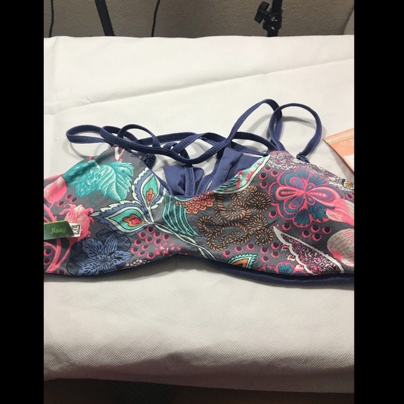 NWT Maaji Pitch Crossroads Strappy Soft Cup Reversible‎ Bikini Top [SZ XL ] - Picture 7 of 8